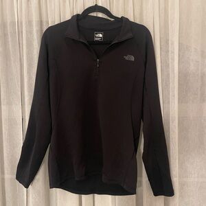 The North Face Men’s Lightweight Black 1/4 Zip Jacket LARGE